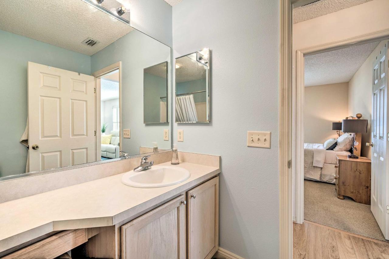 Home In The Villages With Lanai And Private Hot Tub! Экстерьер фото